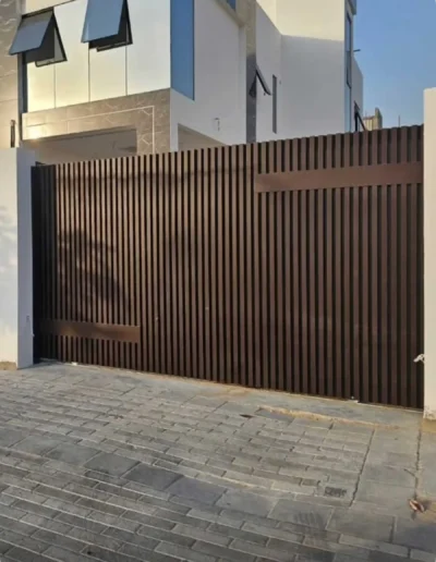 Aluminum Doors in Dubai