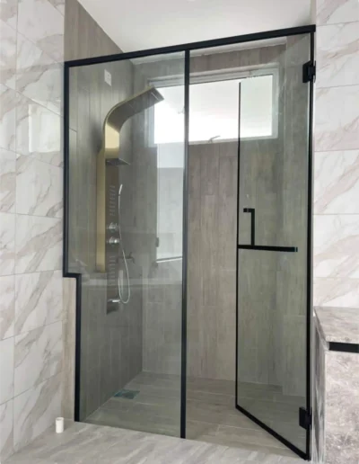 Bath Glass Partition Suppliers in Dubai