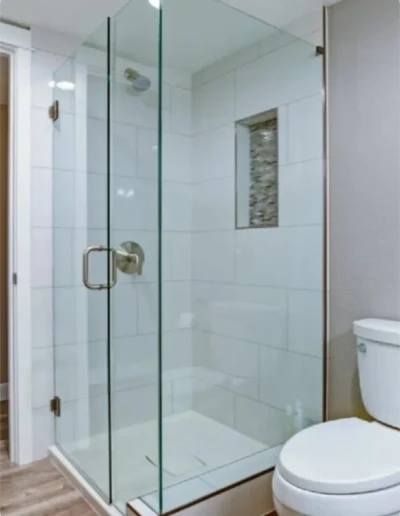 Bathroom Glass Partition Suppliers in Dubai